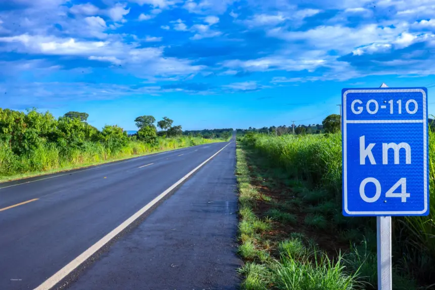 Inaugurada a pavimentação da GO-110 entre Iaciara e Estiva Inaugurada a pavimentação da GO-110 entre Iaciara e Estiva