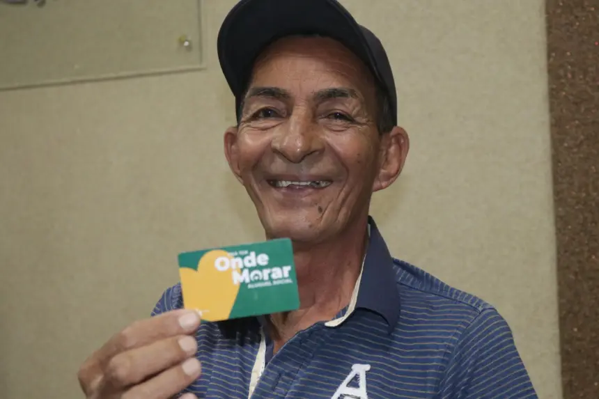Famílias de Mineiros, Santa Helena, Goianira e Quirinópolis recebem Aluguel Social na terça Famílias de Mineiros, Santa Helena, Goianira e Quirinópolis recebem Aluguel Social na terça