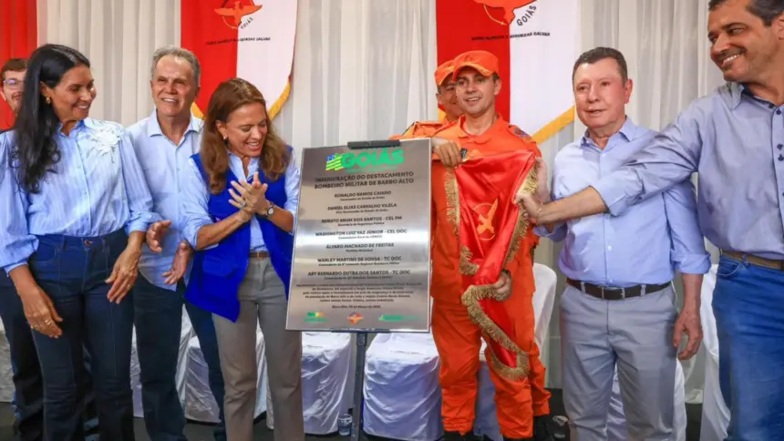 Gracinha Caiado inaugura unidade dos bombeiros e entrega casas em Barro Alto Gracinha Caiado inaugura unidade dos bombeiros e entrega casas em Barro Alto