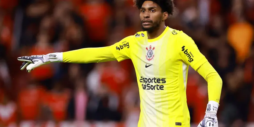 Goleiro Hugo Souza é convocado para a seleção após lesão de Alisson Goleiro Hugo Souza é convocado para a seleção após lesão de Alisson