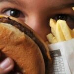 Uma em cada cinco crianças e adolescentes tem sobrepeso ou obesidade