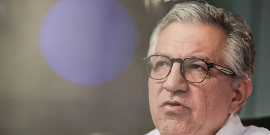 Governo federal anuncia R$ 120 milhões para pesquisa clínica Governo federal anuncia R$ 120 milhões para pesquisa clínica