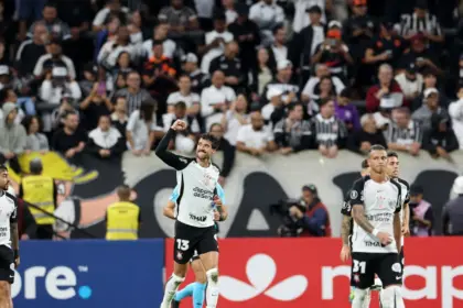 Corinthians derrota Santa Fé e segue 100% na Copa Libertadores