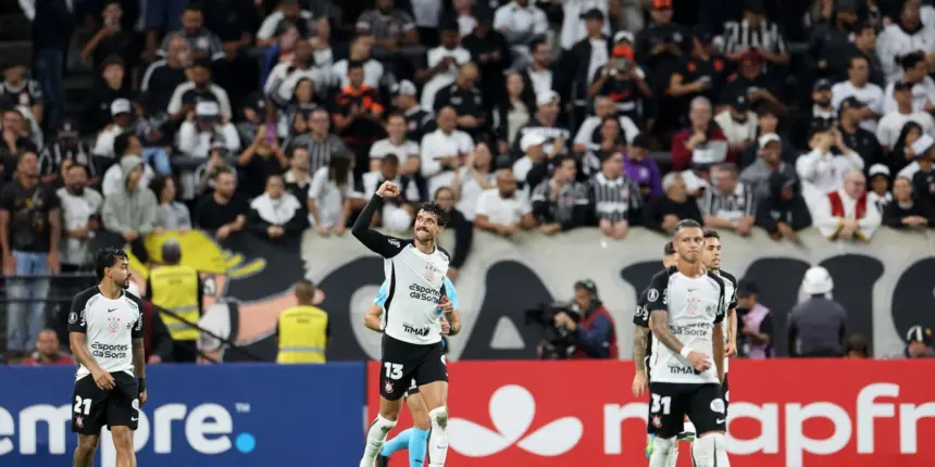 Corinthians derrota Santa Fé e segue 100% na Copa Libertadores Corinthians derrota Santa Fé e segue 100% na Copa Libertadores