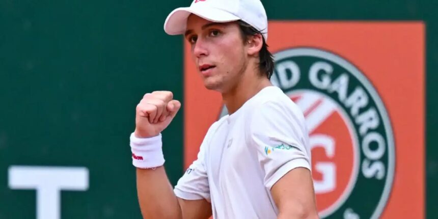Brasileiro Léo Storck leva Roland Garros Junior no masculino Brasileiro Léo Storck leva Roland Garros Junior no masculino