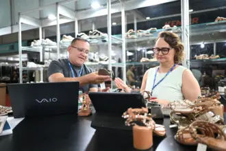 Goiás tem alta de 13% na abertura de empresas em abril