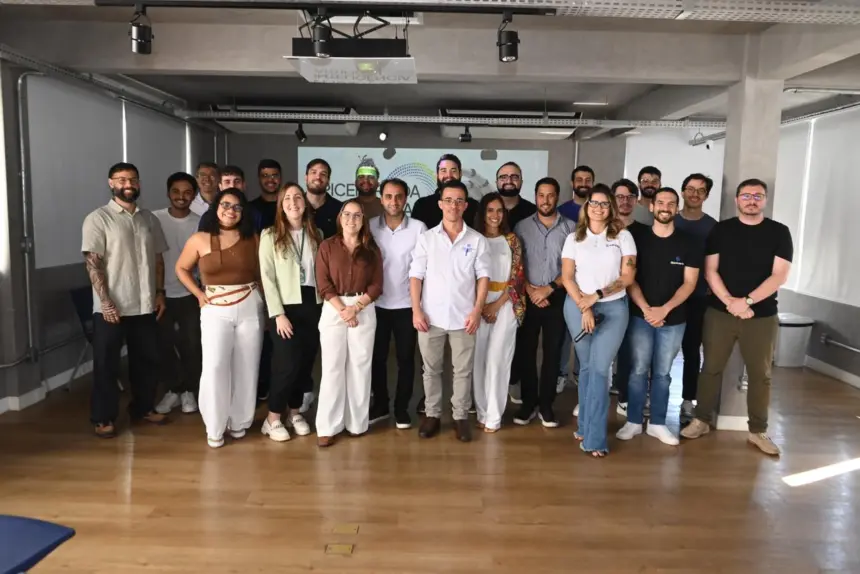 Startups de todo o Brasil iniciam imersão presencial em Goiás com foco em IA