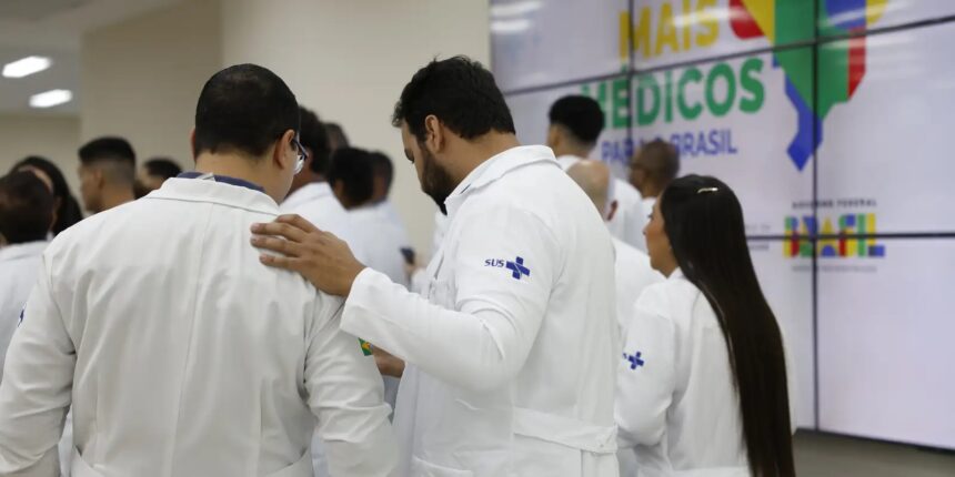 Inscrições para o programa Mais Médicos terminam nesta quarta-feira Inscrições para o programa Mais Médicos terminam nesta quarta-feira