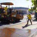 Governo de Goiás amplia obras nos municípios com recuperação de ruas e construção de travessias