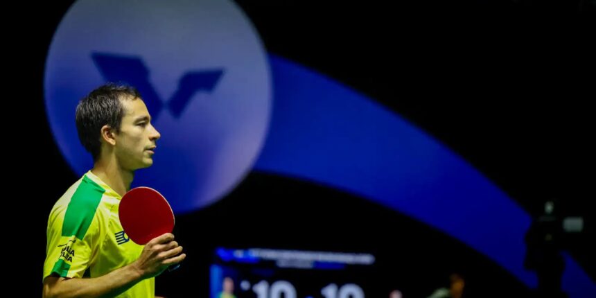 Calderano cai para chinês na semi e leva bronze na Copa do Mundo Calderano cai para chinês na semi e leva bronze na Copa do Mundo