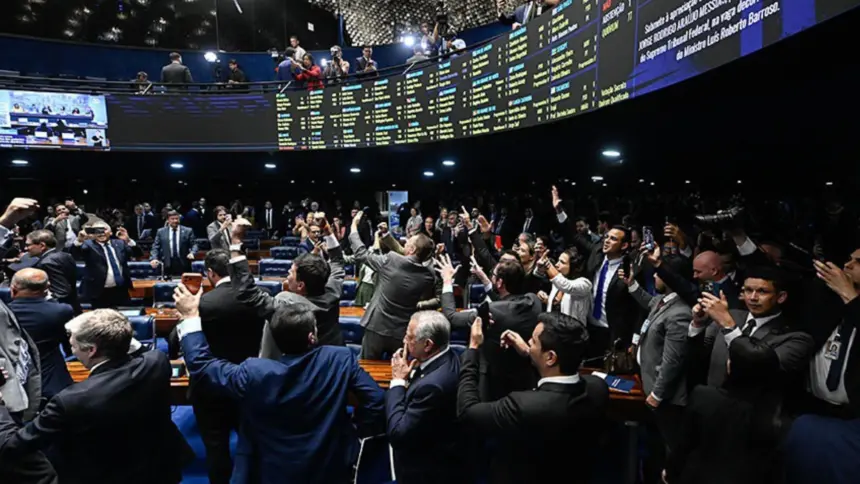 Senado rejeita indicação de Jorge Messias ao STF em votação histórica Senado rejeita indicação de Jorge Messias ao STF em votação histórica