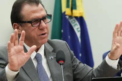 Ministério do Trabalho atualiza normas de trabalho com eletricidade
