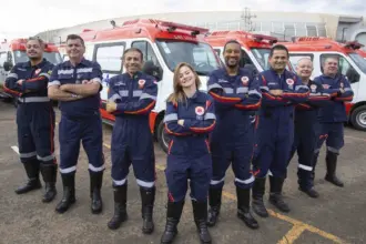 Governo federal entrega veículos para ampliar acesso ao SUS