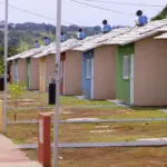 Estado entrega casas a custo zero em Santo Antônio de Goiás