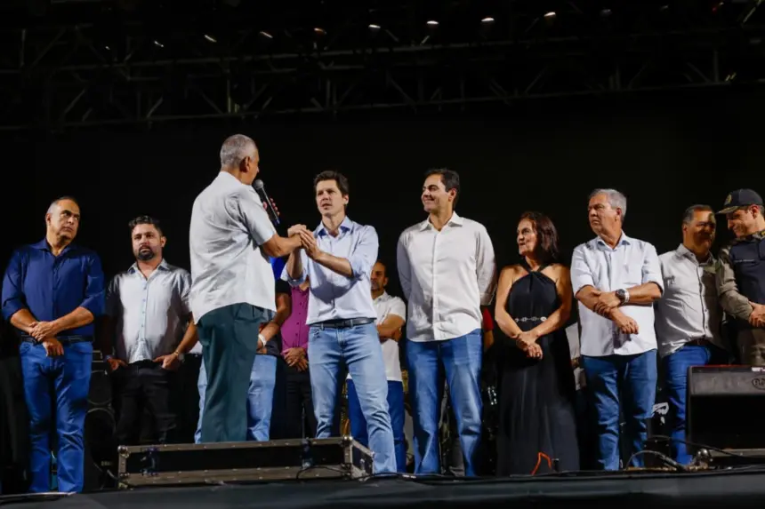 Governador reforça importância dos trabalhadores para o desenvolvimento de Goiás Governador reforça importância dos trabalhadores para o desenvolvimento de Goiás