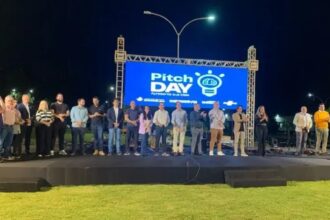UniEvangélica e Sebrae Goiás impulsionam startups universitárias em grande evento de inovação em Anápolis