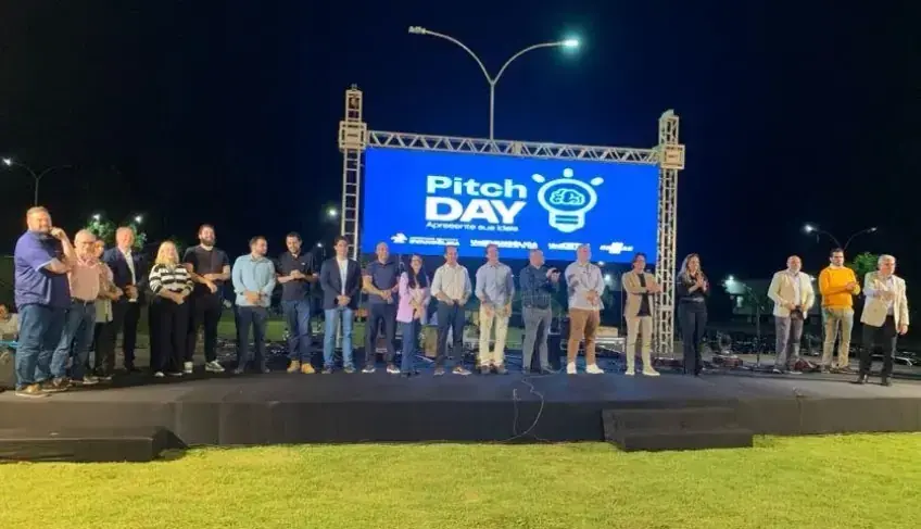 UniEvangélica e Sebrae Goiás impulsionam startups universitárias em grande evento de inovação em Anápolis