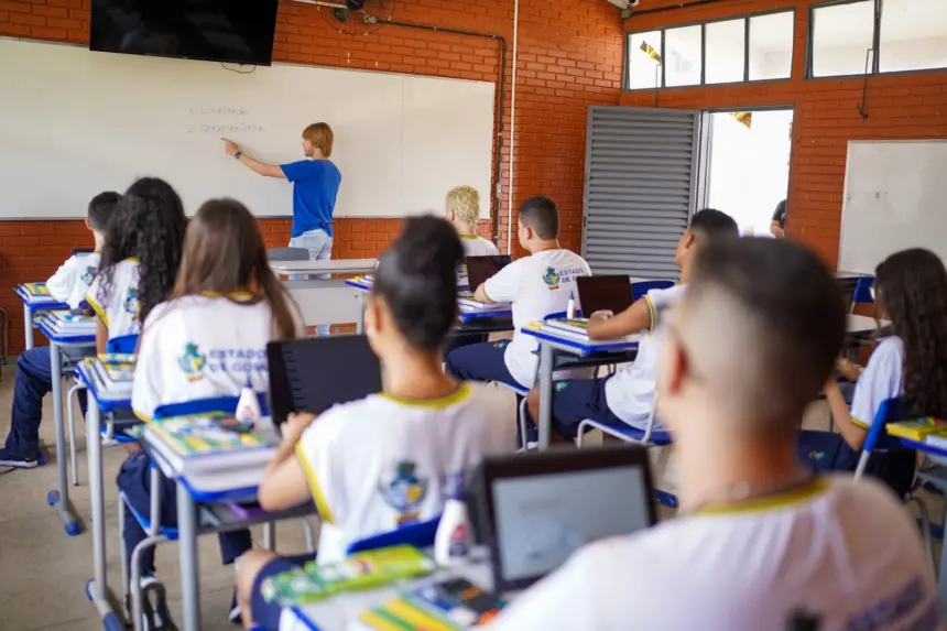 Prêmio Liga STEAM recebe inscrições de professores e estudantes da rede pública estadual Prêmio Liga STEAM recebe inscrições de professores e estudantes da rede pública estadual
