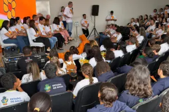 Prefeitura de Goianésia inicia campanha Maio Laranja reforçando combate à violência contra crianças
