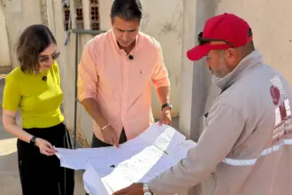Luciana Naves acompanha fase final das obras da creche do Hermínio Lopes