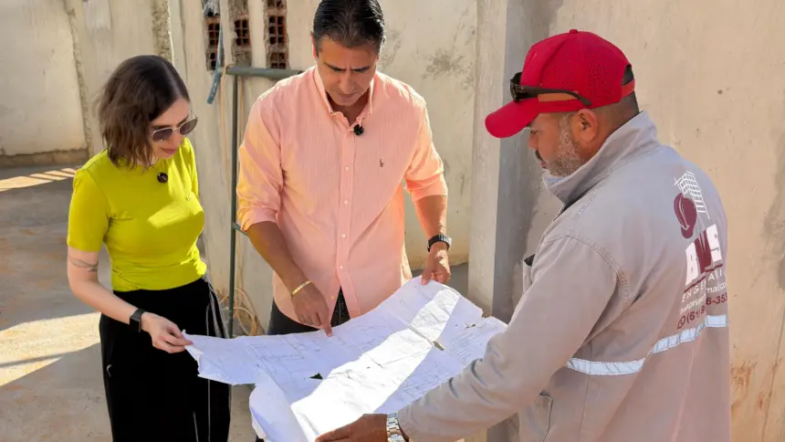 Luciana Naves acompanha fase final das obras da creche do Hermínio Lopes Luciana Naves acompanha fase final das obras da creche do Hermínio Lopes