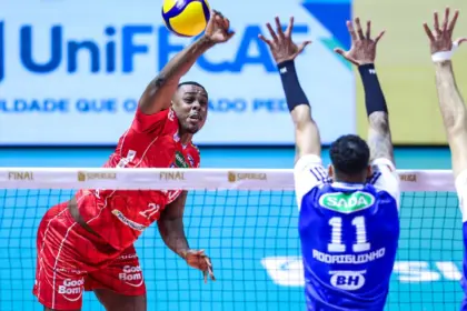 Sada Cruzeiro vence Vôlei Renata e é decacampeão da Superliga