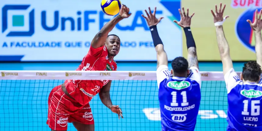 Sada Cruzeiro vence Vôlei Renata e é decacampeão da Superliga Sada Cruzeiro vence Vôlei Renata e é decacampeão da Superliga