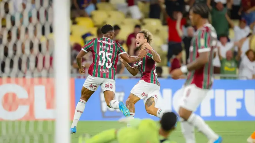Fluminense avança e Flamengo garante melhor campanha da Libertadores Fluminense avança e Flamengo garante melhor campanha da Libertadores