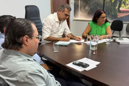Renato autoriza progressões paradas desde 2012 para Assistentes da Educação Infantil e inicia tratativas para implantação de novo piso