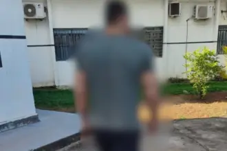 Homem invade casa da ex, quebra portão e acaba preso por violência doméstica em Goianésia