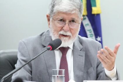 Pretexto para intervenção é inaceitável, diz Celso Amorim