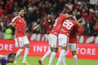 Inter faz 2 a 0 no Fluminense e se distancia do Z4 do Brasileirão