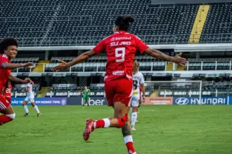Inter aplica 3 a 0 no Santos fora de casa pelo Brasileirão Feminino