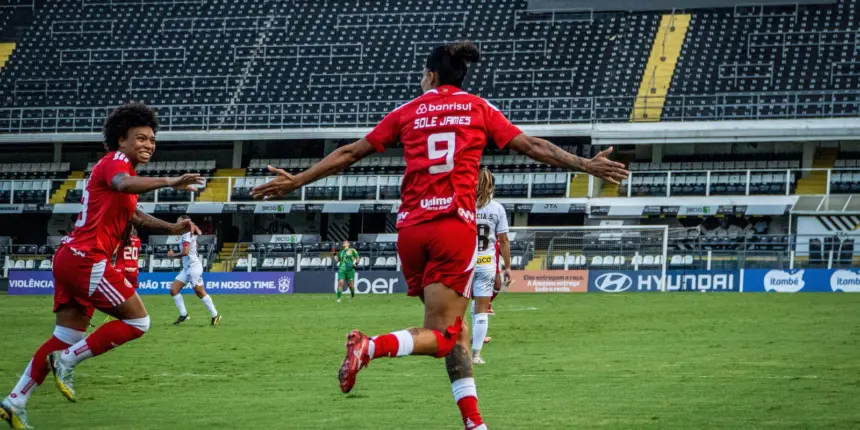 Inter aplica 3 a 0 no Santos fora de casa pelo Brasileirão Feminino Inter aplica 3 a 0 no Santos fora de casa pelo Brasileirão Feminino