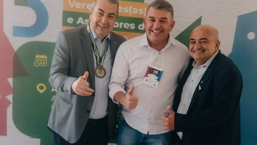 Vereador Mauricinho representa Goianésia no 5º Encontro de Vereadores e Assessores do Estado de Goiás