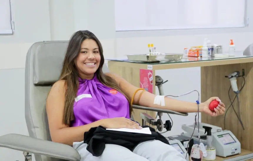 Junho Vermelho mobiliza a população para doar sangue Junho Vermelho mobiliza a população para doar sangue