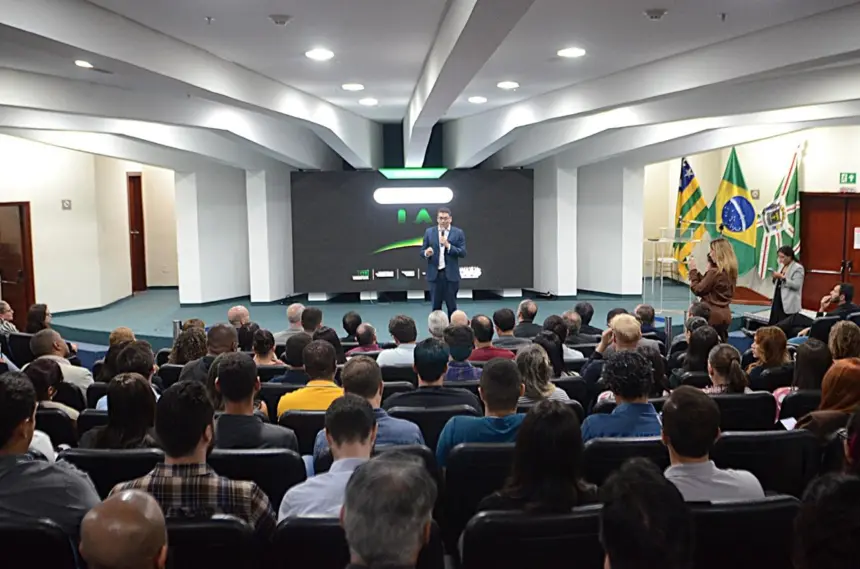 Parceria entre Goiás e Google busca tornar serviços públicos mais ágeis com uso de IA Parceria entre Goiás e Google busca tornar serviços públicos mais ágeis com uso de IA