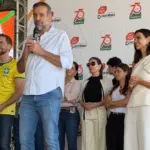 Ao lado de Renato, Bruno Peixoto anuncia recursos para a construção de mais 100 moradias em Goianésia