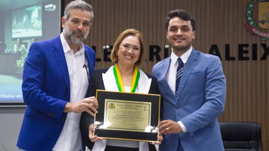 Câmara de Goianésia homenageia personalidades e novos cidadãos em sessão solene pelos 73 anos da cidade