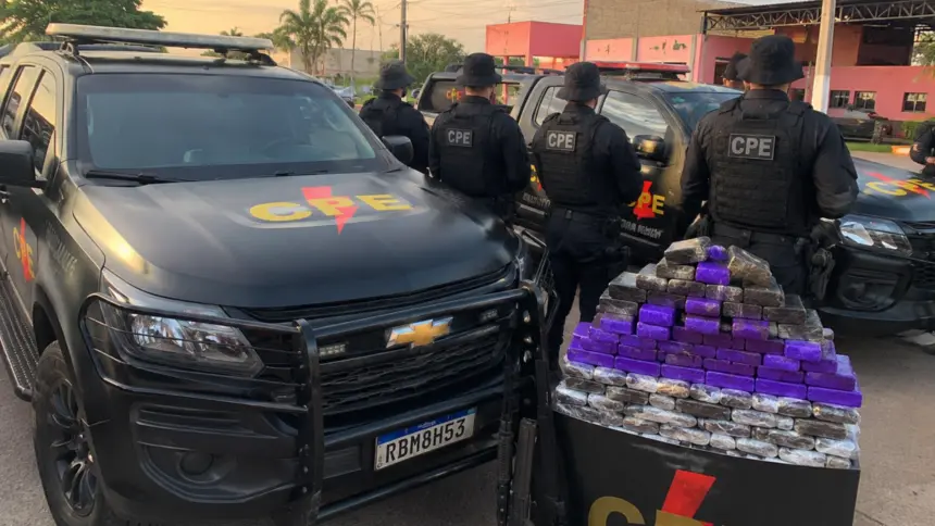 Em menos de uma semana, CPE Goianésia apreende drogas, recaptura foragidos e causa prejuízo de R$ 1 milhão ao crime Em menos de uma semana, CPE Goianésia apreende drogas, recaptura foragidos e causa prejuízo de R$ 1 milhão ao crime