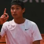Guto Miguel se torna 1º brasileiro campeão juvenil em Roland Garros