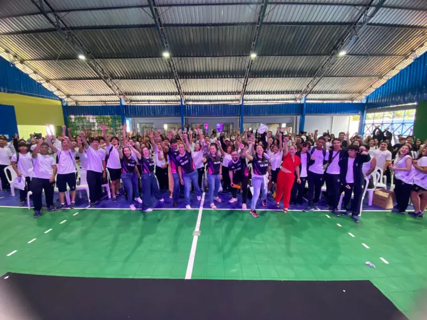 Escolas reforçam orientação para inscrições do Enem 2026 Escolas reforçam orientação para inscrições do Enem 2026