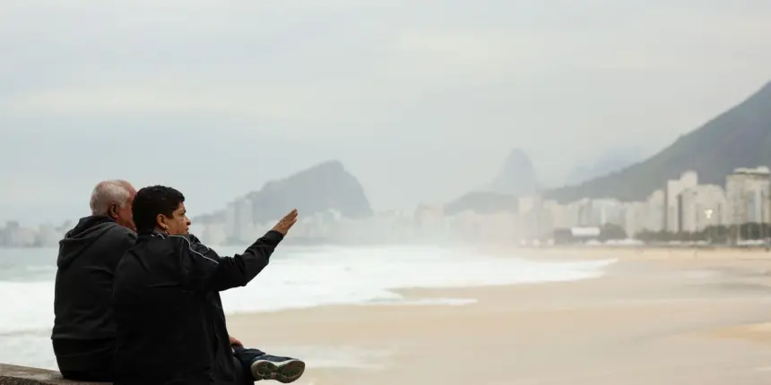 Inmet mantém alerta para o frio; Sul e Sudeste podem ter geada Inmet mantém alerta para o frio; Sul e Sudeste podem ter geada