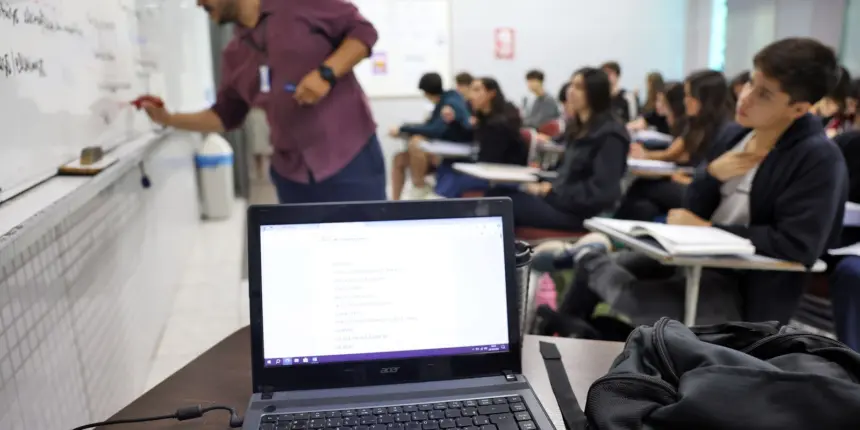 Fies: pré-selecionados têm até terça para complementar informações