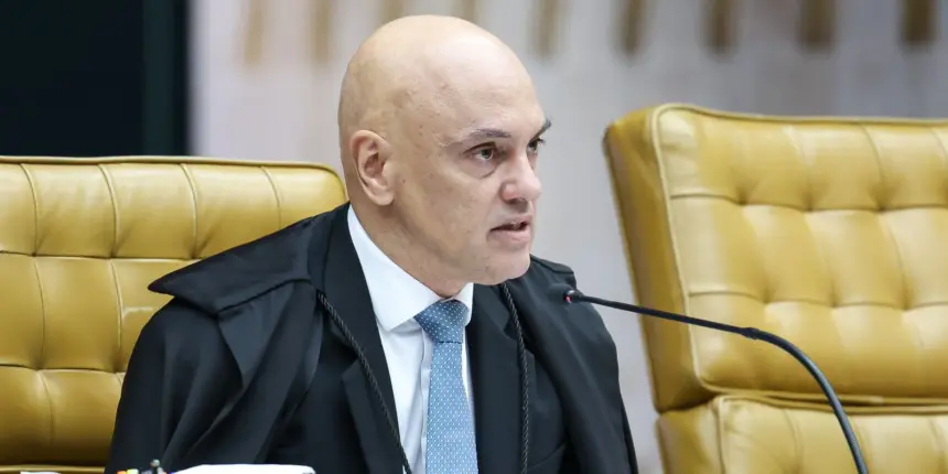 Moraes pede explicações após falhas na tornozeleira de Débora do Batom Moraes pede explicações após falhas na tornozeleira de Débora do Batom