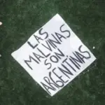 Ato de jogadores argentinos reacende debate sobre domínio das Malvinas