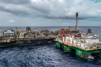 Imposto de 12% sobre exportação de petróleo é estendido por 60 dias