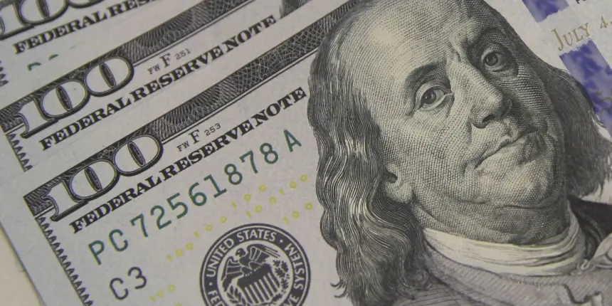 Dólar encosta em R$ 5,10 com tarifaço e tensão global