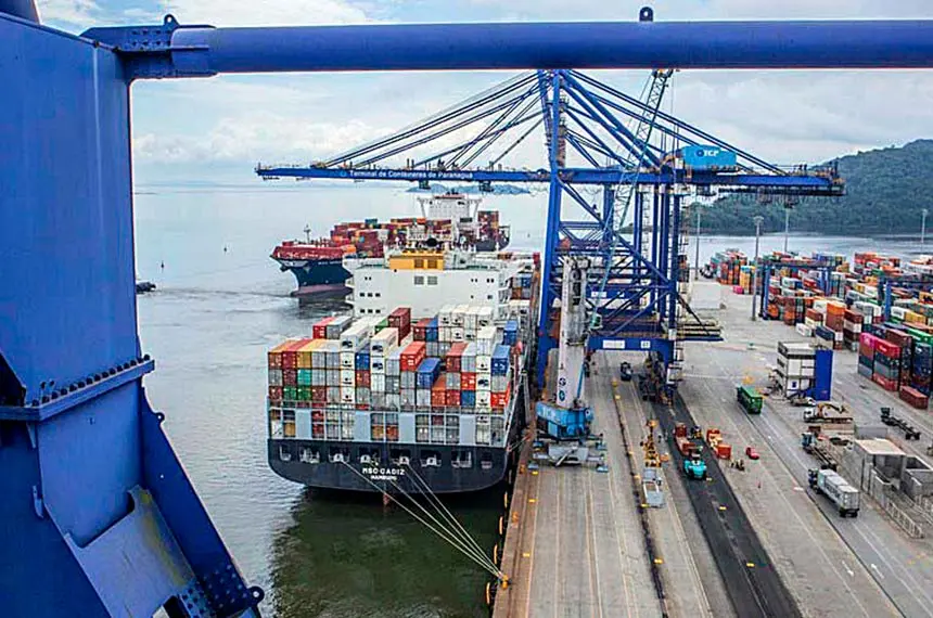 Governo sanciona lei que libera até R$ 28,5 bilhões em crédito para empresas afetadas por tarifaço Governo sanciona lei que libera até R$ 28,5 bilhões em crédito para empresas afetadas por tarifaço