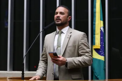 Projeto torna crime o uso de animais no tráfico de drogas